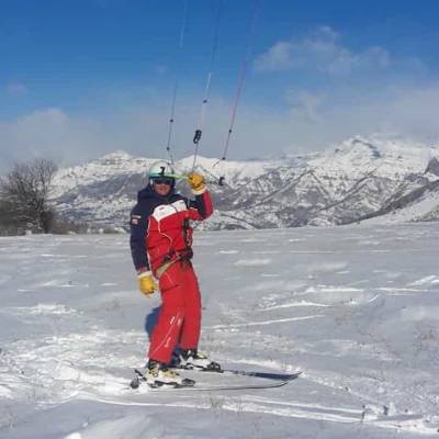 snowkiting winter activity holiday Undiscovered Mountains.jpg